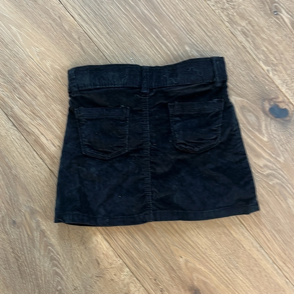 3T black velvet skirt - Picture 4 of 4